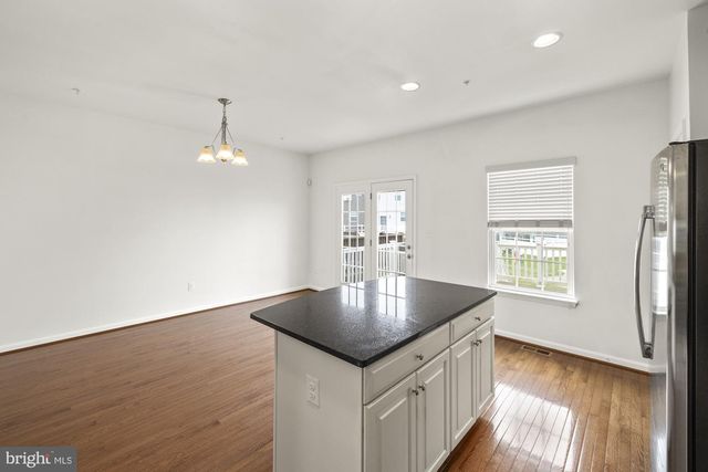 418 CHARLES AVE, Hanover, PA 17331