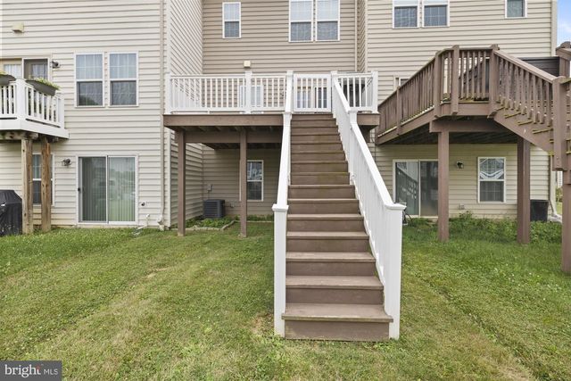 418 CHARLES AVE, Hanover, PA 17331