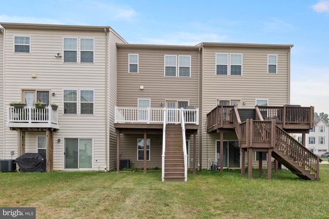 418 CHARLES AVE, Hanover, PA 17331