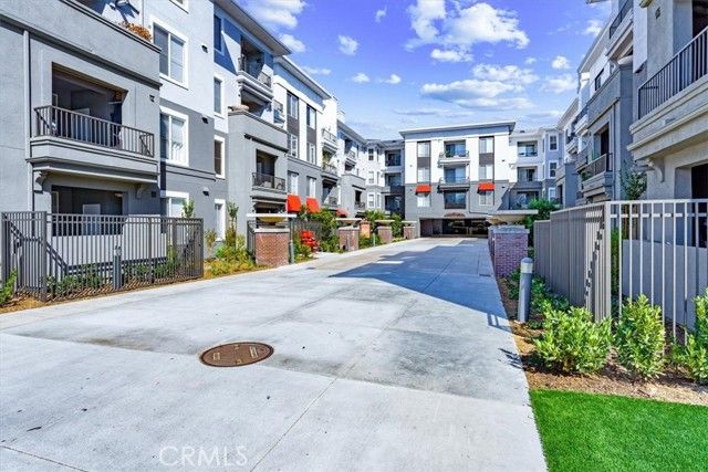 1801 E Katella 3051, Anaheim, CA 92805