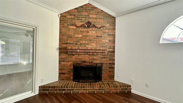 808 Pinnacle Circle, Lewisville, TX 75077