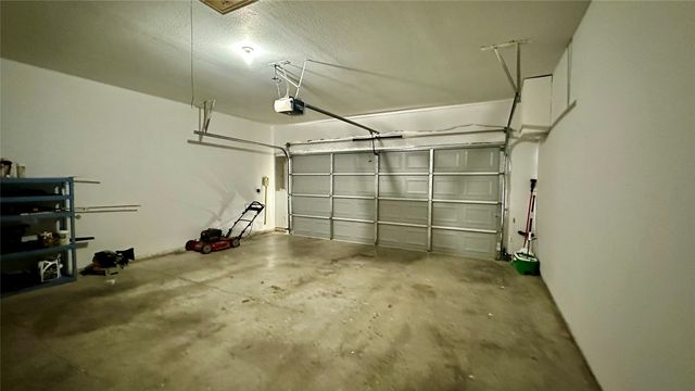 808 Pinnacle Circle, Lewisville, TX 75077