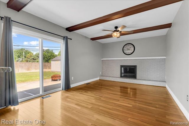 5063 Abington Drive, Troy, MI 48085
