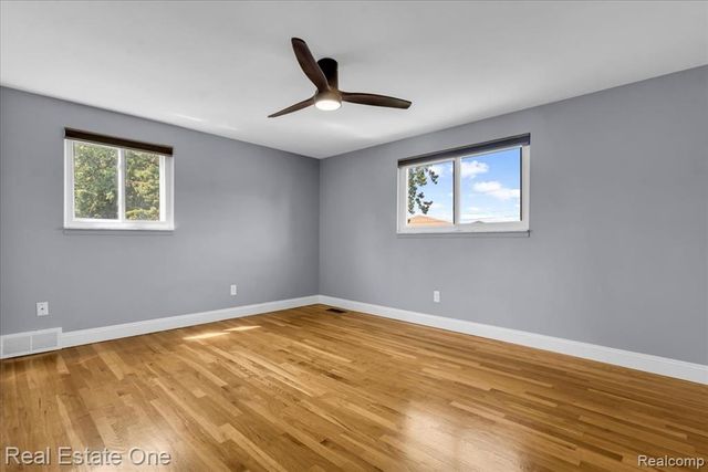 5063 Abington Drive, Troy, MI 48085