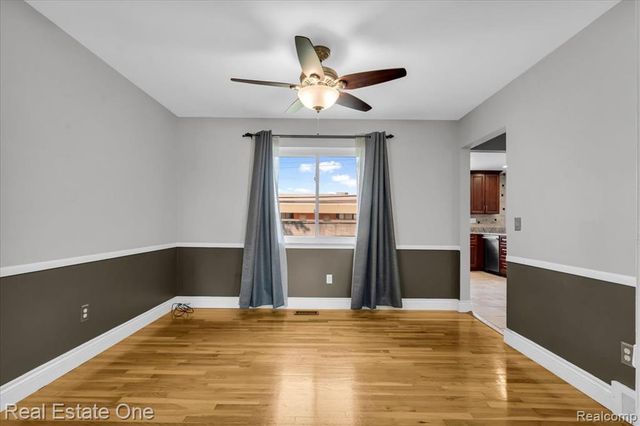 5063 Abington Drive, Troy, MI 48085
