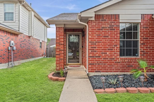 17011 Edgware Drive, Houston, TX 77084