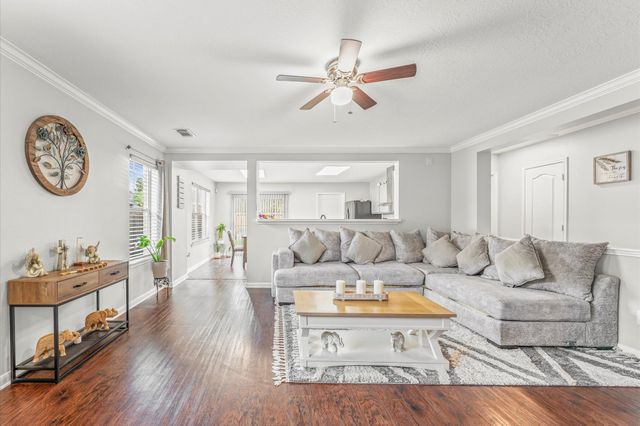 17011 Edgware Drive, Houston, TX 77084