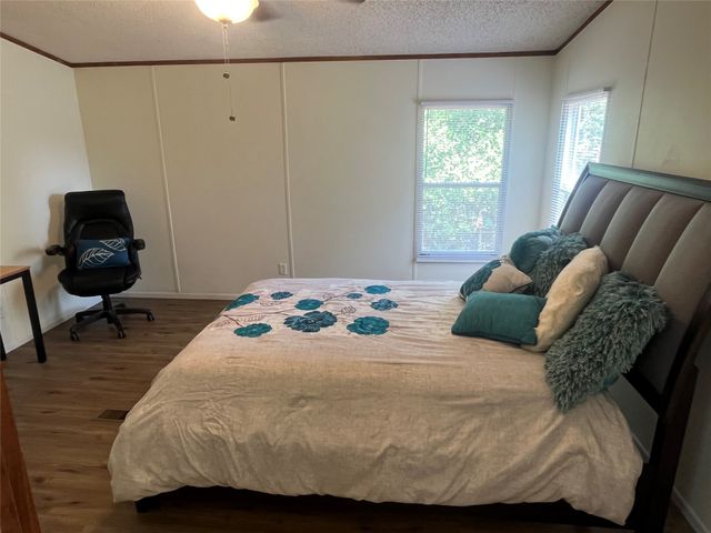 4322 Bradley Lane, Arlington, TX 76017