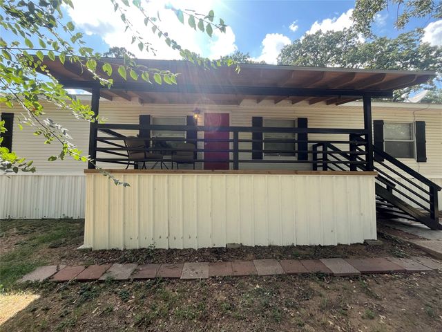4322 Bradley Lane, Arlington, TX 76017