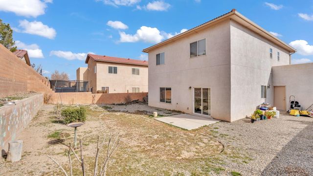 3211 Rio Maria Drive SW, Albuquerque, NM 87121