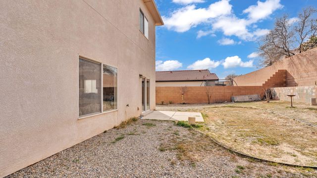 3211 Rio Maria Drive SW, Albuquerque, NM 87121