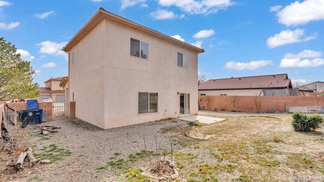3211 Rio Maria Drive SW, Albuquerque, NM 87121