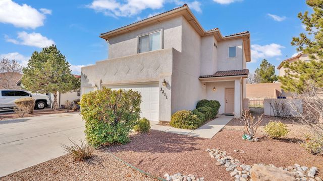 3211 Rio Maria Drive SW, Albuquerque, NM 87121