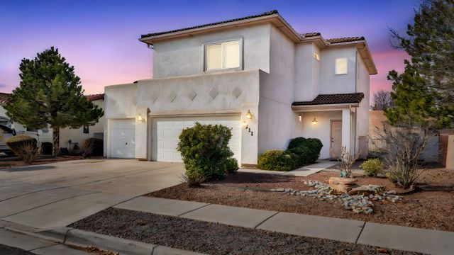 3211 Rio Maria Drive SW, Albuquerque, NM 87121