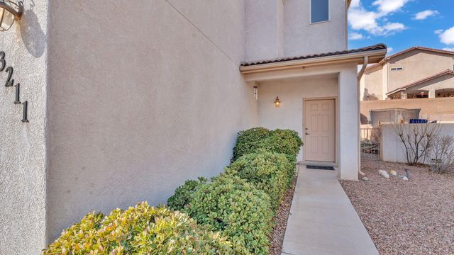 3211 Rio Maria Drive SW, Albuquerque, NM 87121