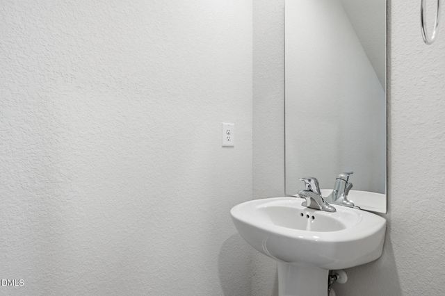 224 Ivy Banks Drive, Angier, NC 27501