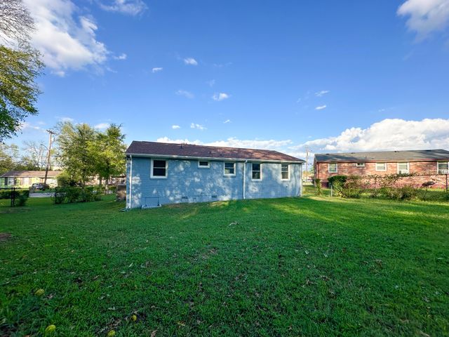 3405 Olsen Ln, Nashville, TN 37218