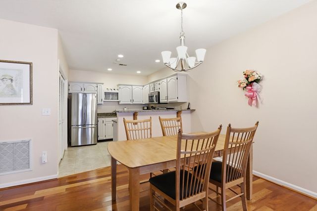 203 Allerton Commons Ln 203, Braintree, MA 02184