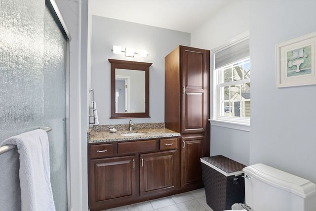 203 Allerton Commons Ln 203, Braintree, MA 02184