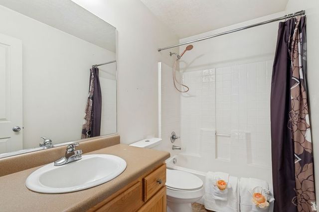 5037 W WHITE DIAMOND WAY, West Valley City, UT 84120