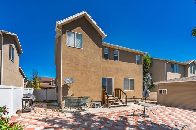 5037 W WHITE DIAMOND WAY, West Valley City, UT 84120