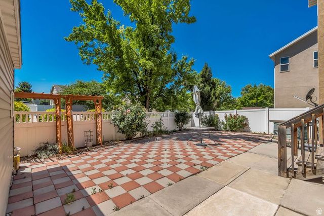5037 W WHITE DIAMOND WAY, West Valley City, UT 84120