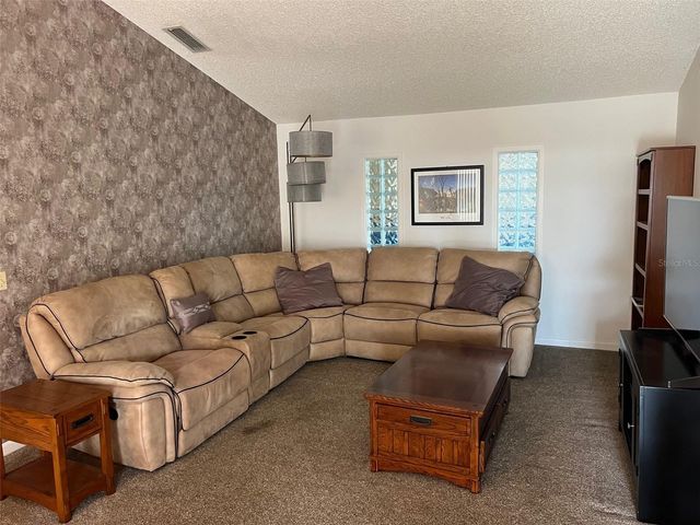 330 BONNIE LANE, Orange City, FL 32763