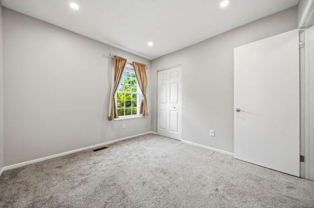 8249 Big Horn Court, Powell, OH 43065