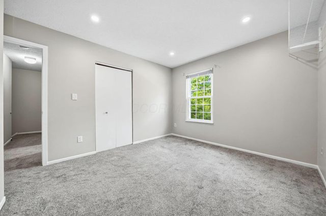 8249 Big Horn Court, Powell, OH 43065