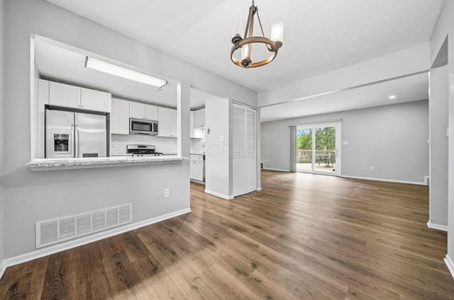 8249 Big Horn Court, Powell, OH 43065