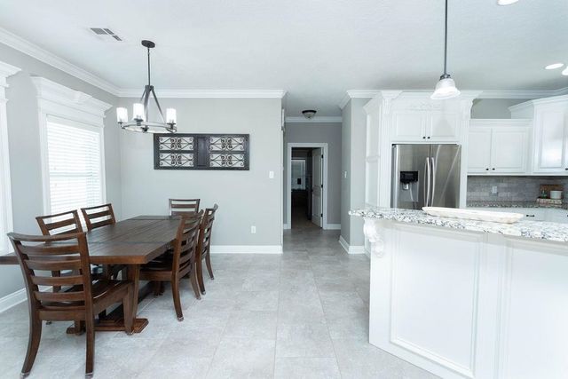 410 Sixth Street, Iowa, LA 70647