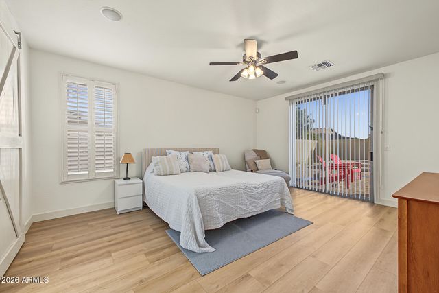 3331 E HORSESHOE Drive, Chandler, AZ 85249