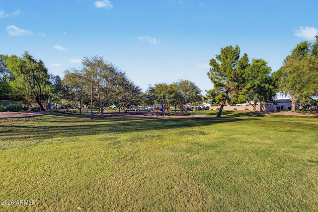 3331 E HORSESHOE Drive, Chandler, AZ 85249