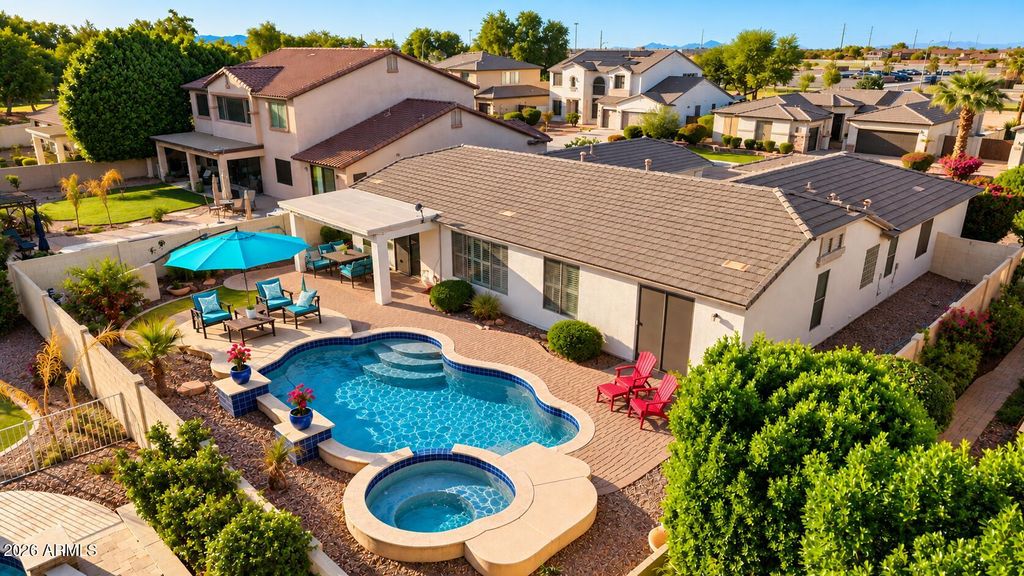 3331 E HORSESHOE Drive, Chandler, AZ 85249 — photo 2