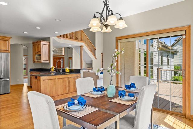 W218N5466 Taylors Woods DRIVE, Menomonee Falls, WI 53051