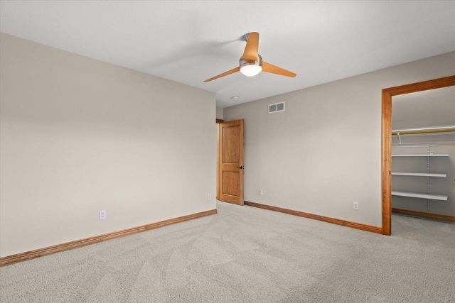 W218N5466 Taylors Woods DRIVE, Menomonee Falls, WI 53051