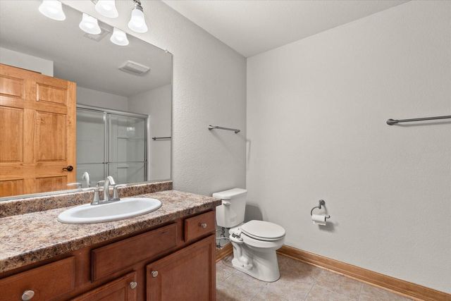 W218N5466 Taylors Woods DRIVE, Menomonee Falls, WI 53051