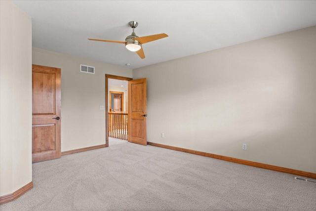 W218N5466 Taylors Woods DRIVE, Menomonee Falls, WI 53051