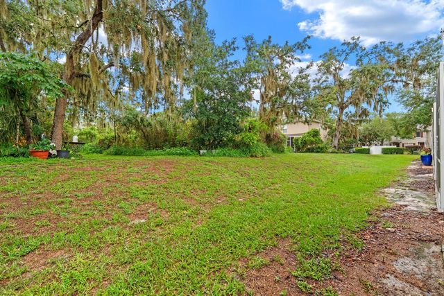 15836 FISHHAWK FALLS DRIVE, Lithia, FL 33547