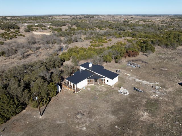 2270 Private Road 2901, Hamilton, TX 76531