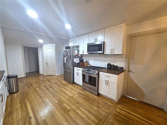 720 W Avenue H Ave, Kingsville, TX 78363