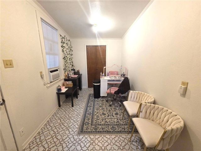 720 W Avenue H Ave, Kingsville, TX 78363