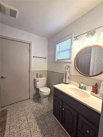 720 W Avenue H Ave, Kingsville, TX 78363