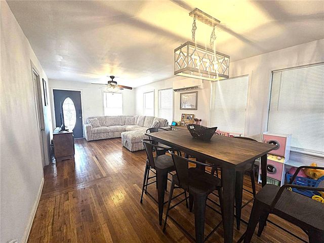 720 W Avenue H Ave, Kingsville, TX 78363