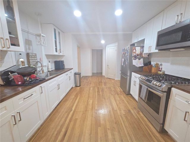 720 W Avenue H Ave, Kingsville, TX 78363