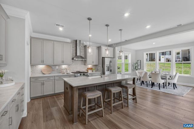 1198 SABLEWOOD DR, Charlottesville, VA 22911