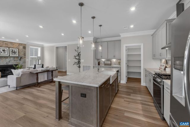 1198 SABLEWOOD DR, Charlottesville, VA 22911