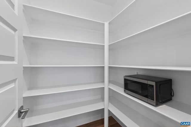 1198 SABLEWOOD DR, Charlottesville, VA 22911