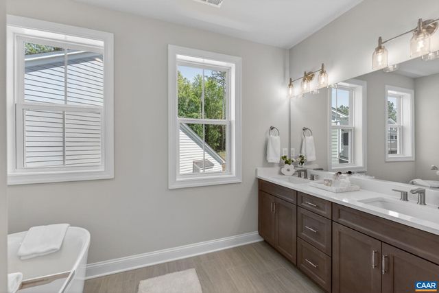 1198 SABLEWOOD DR, Charlottesville, VA 22911