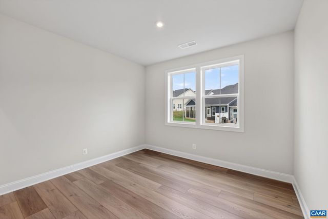 1198 SABLEWOOD DR, Charlottesville, VA 22911
